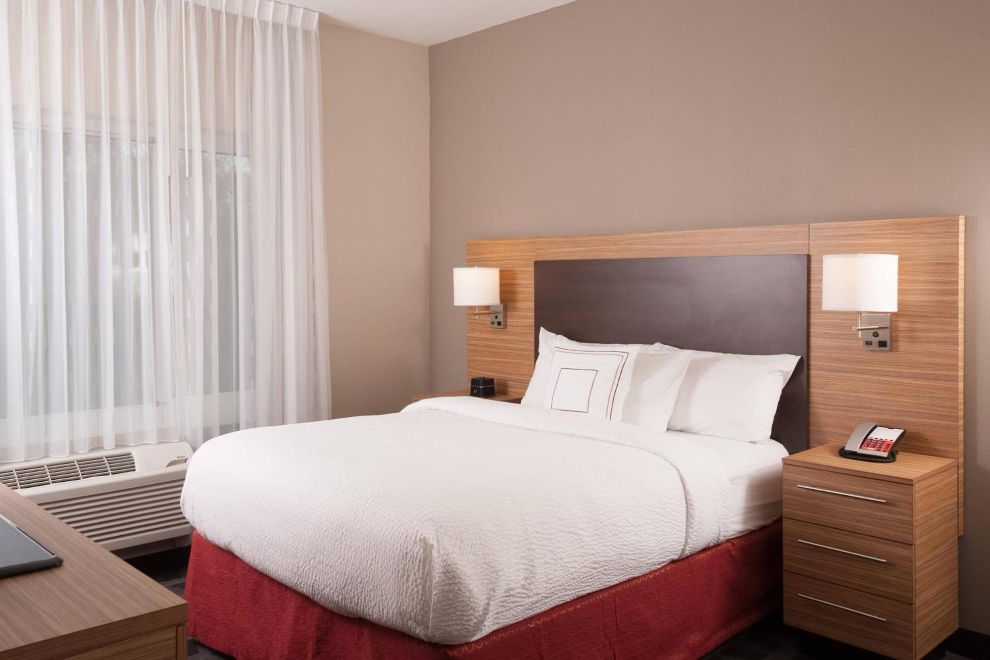 Towneplace Suites By Marriott Charleston Airport/Convention Center North Charleston Bagian luar foto