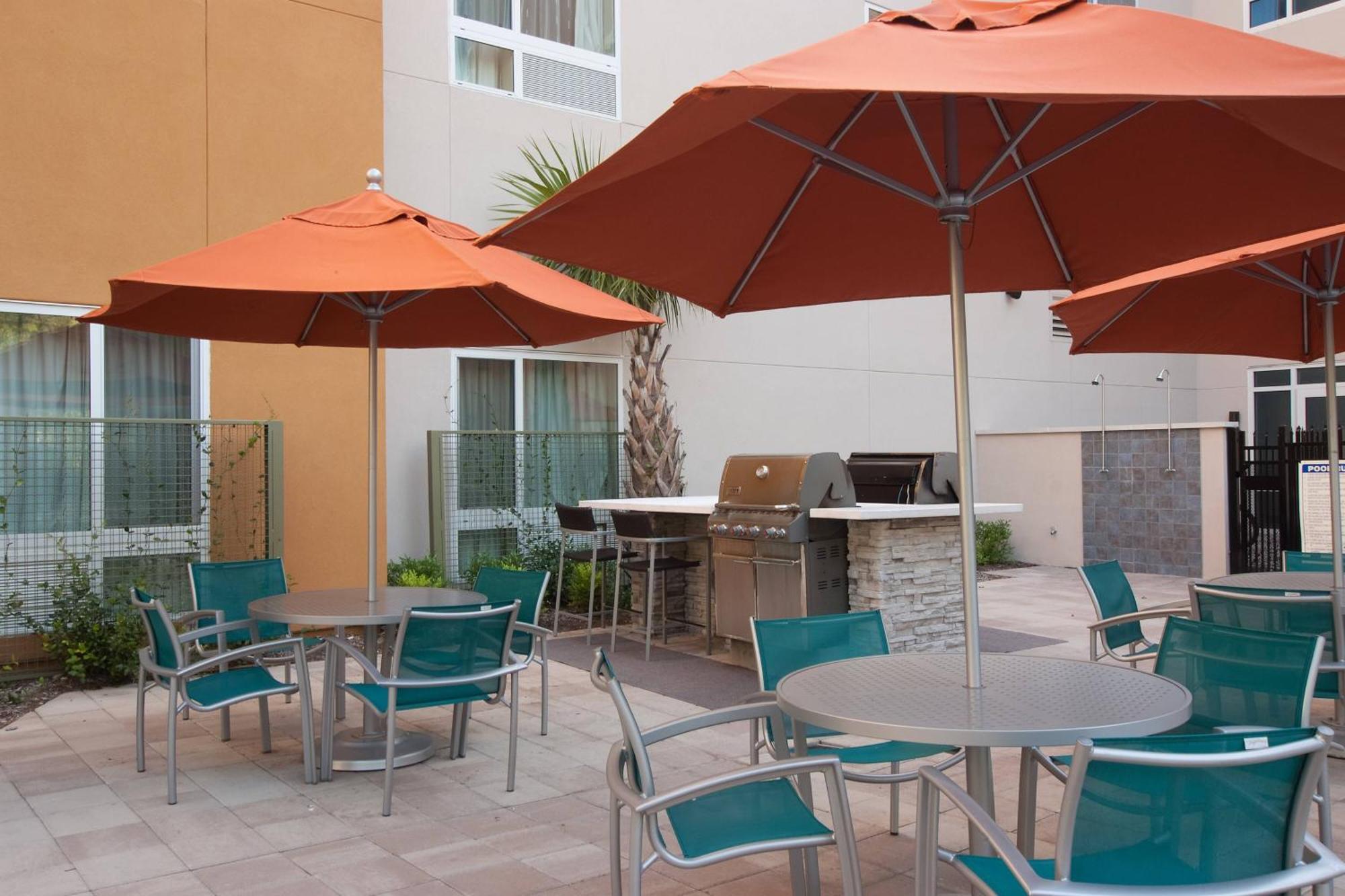 Towneplace Suites By Marriott Charleston Airport/Convention Center North Charleston Bagian luar foto