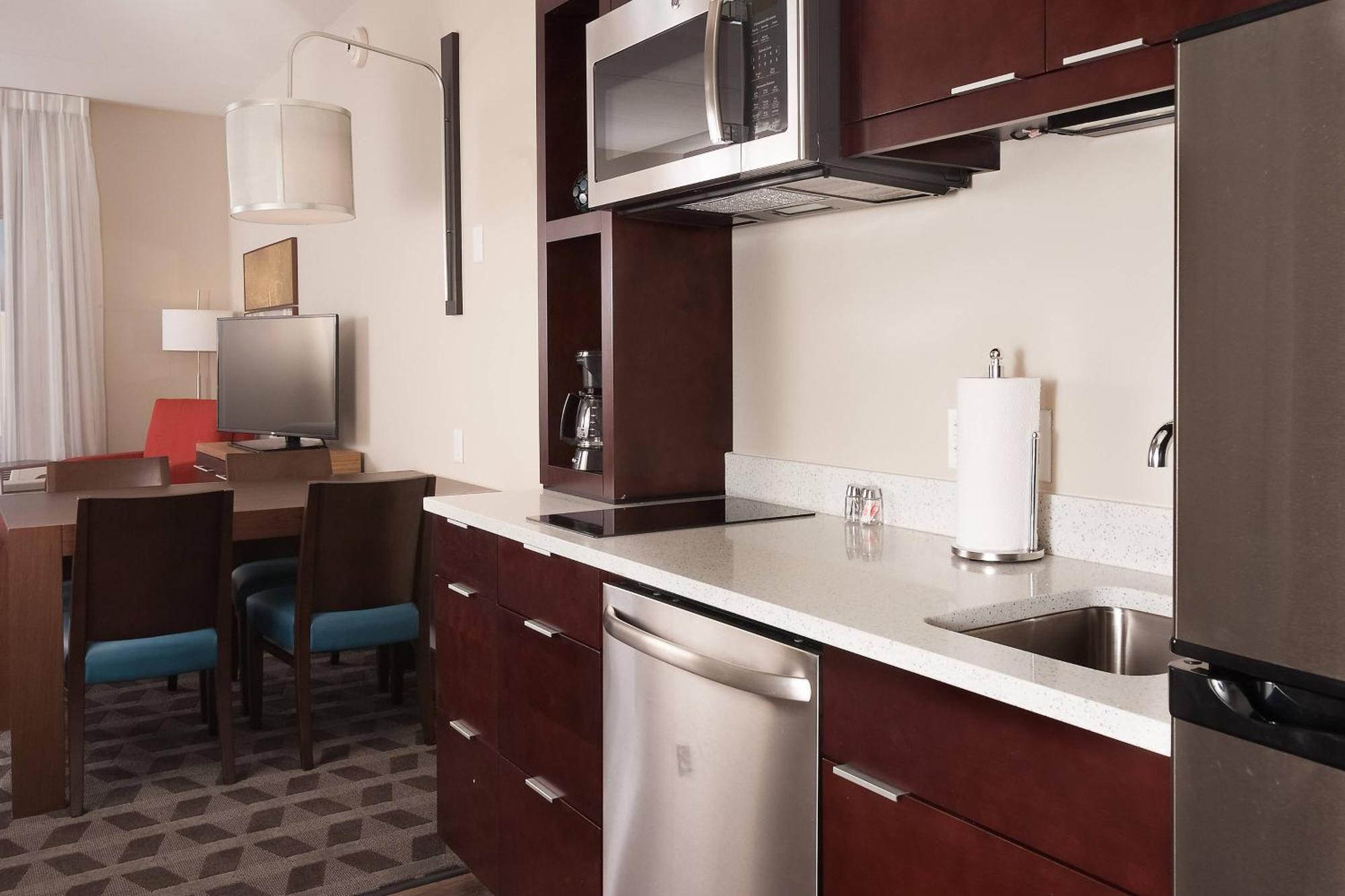 Towneplace Suites By Marriott Charleston Airport/Convention Center North Charleston Bagian luar foto