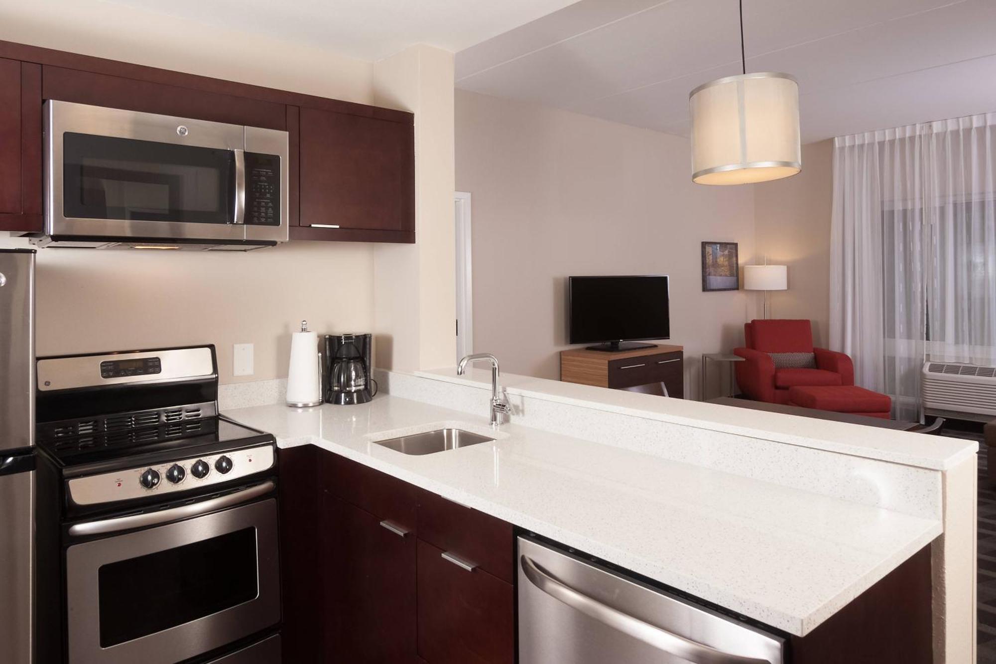Towneplace Suites By Marriott Charleston Airport/Convention Center North Charleston Bagian luar foto
